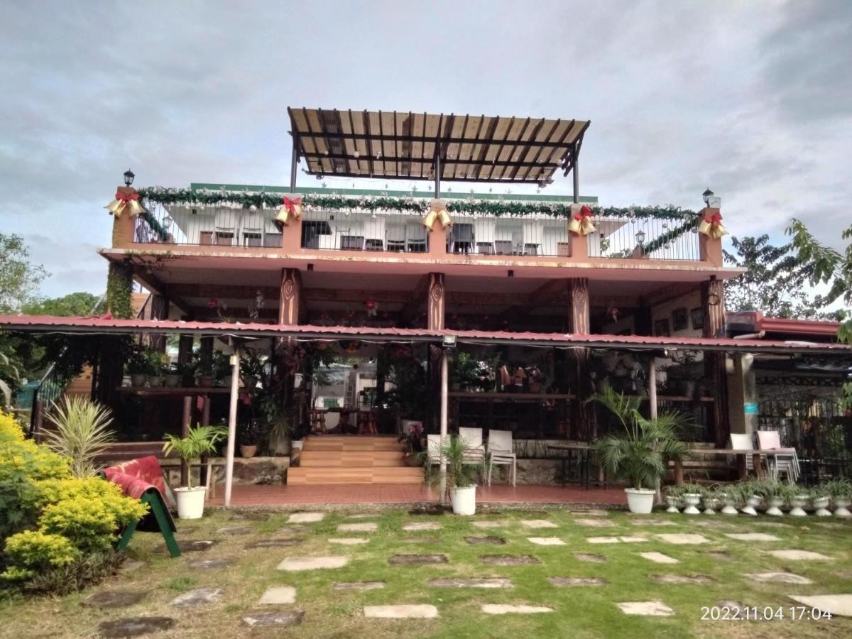 Отель Casa De Robles Tanay Rizal Экстерьер фото