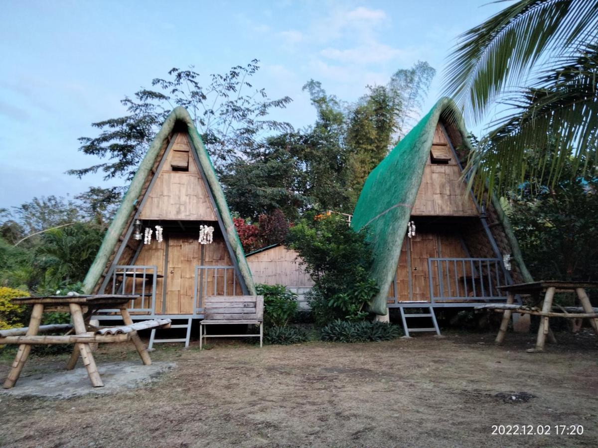 Отель Casa De Robles Tanay Rizal Экстерьер фото