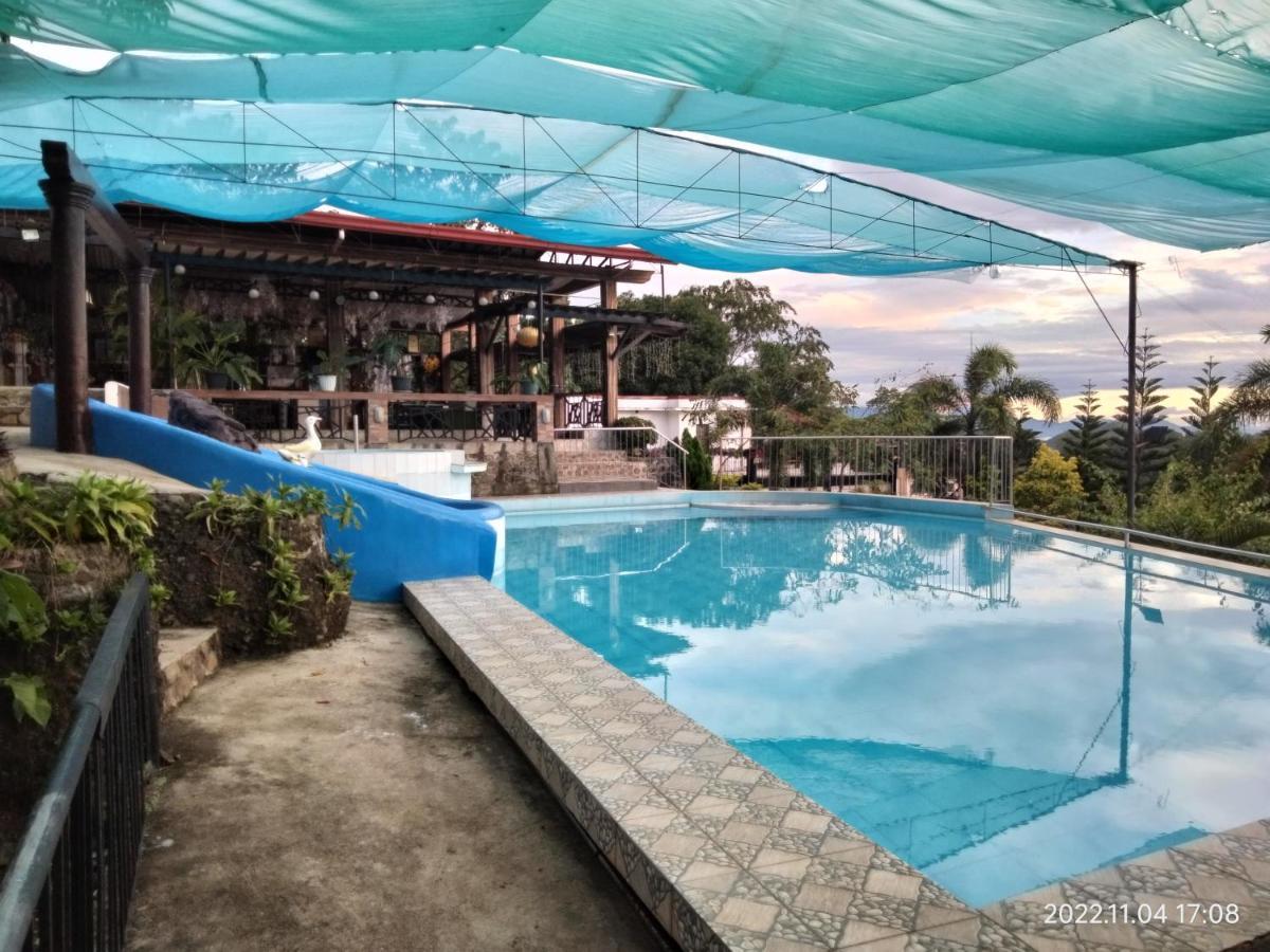 Отель Casa De Robles Tanay Rizal Экстерьер фото