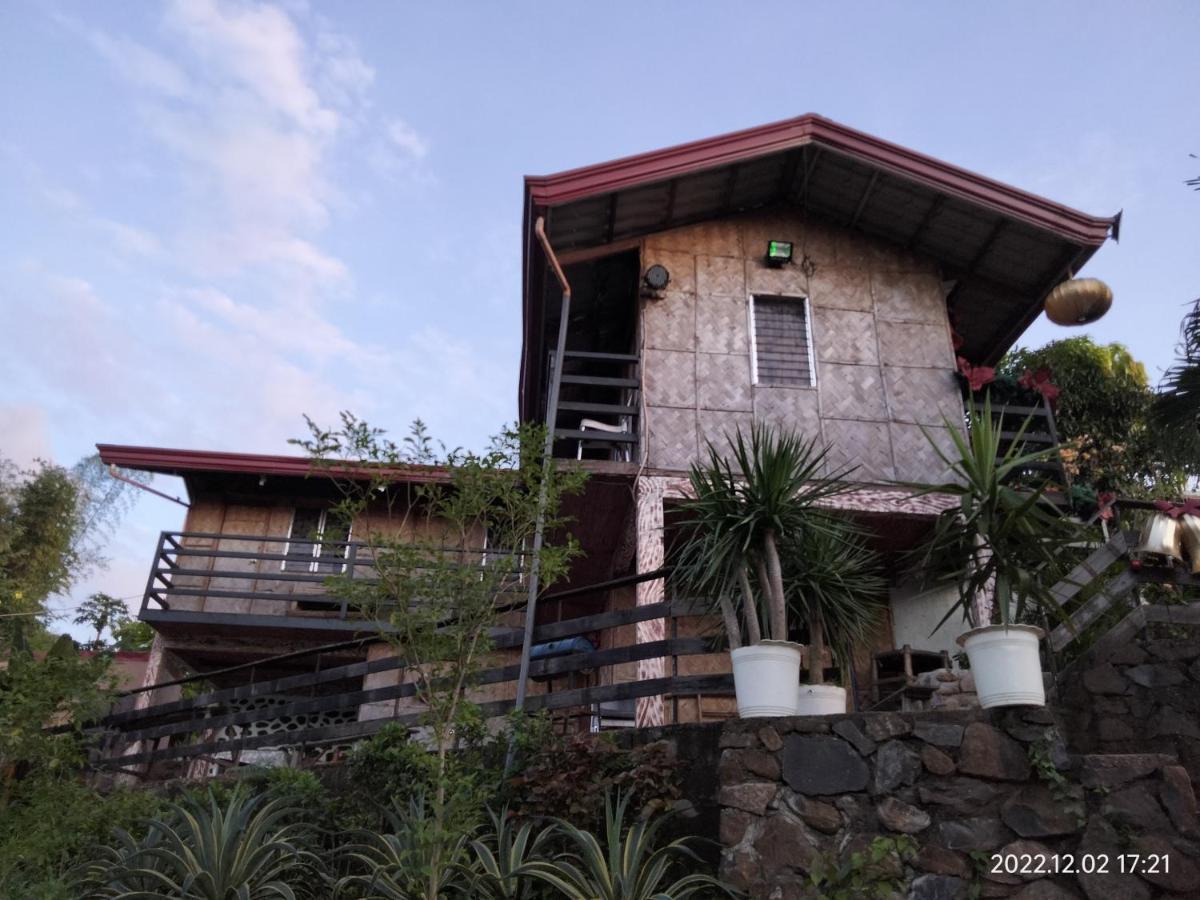 Отель Casa De Robles Tanay Rizal Экстерьер фото