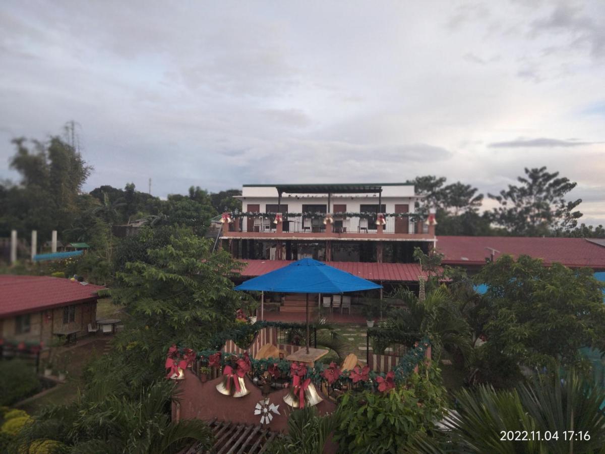 Отель Casa De Robles Tanay Rizal Экстерьер фото