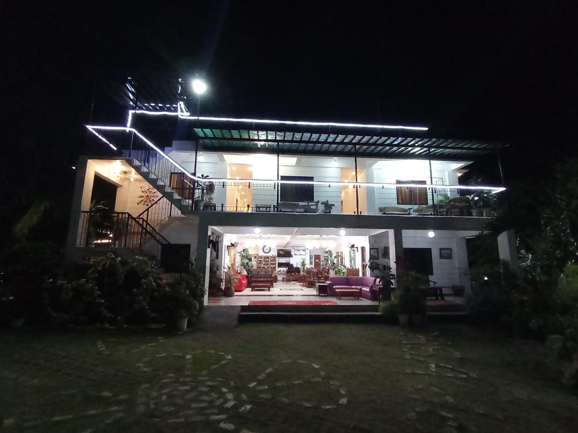 Отель Casa De Robles Tanay Rizal Экстерьер фото