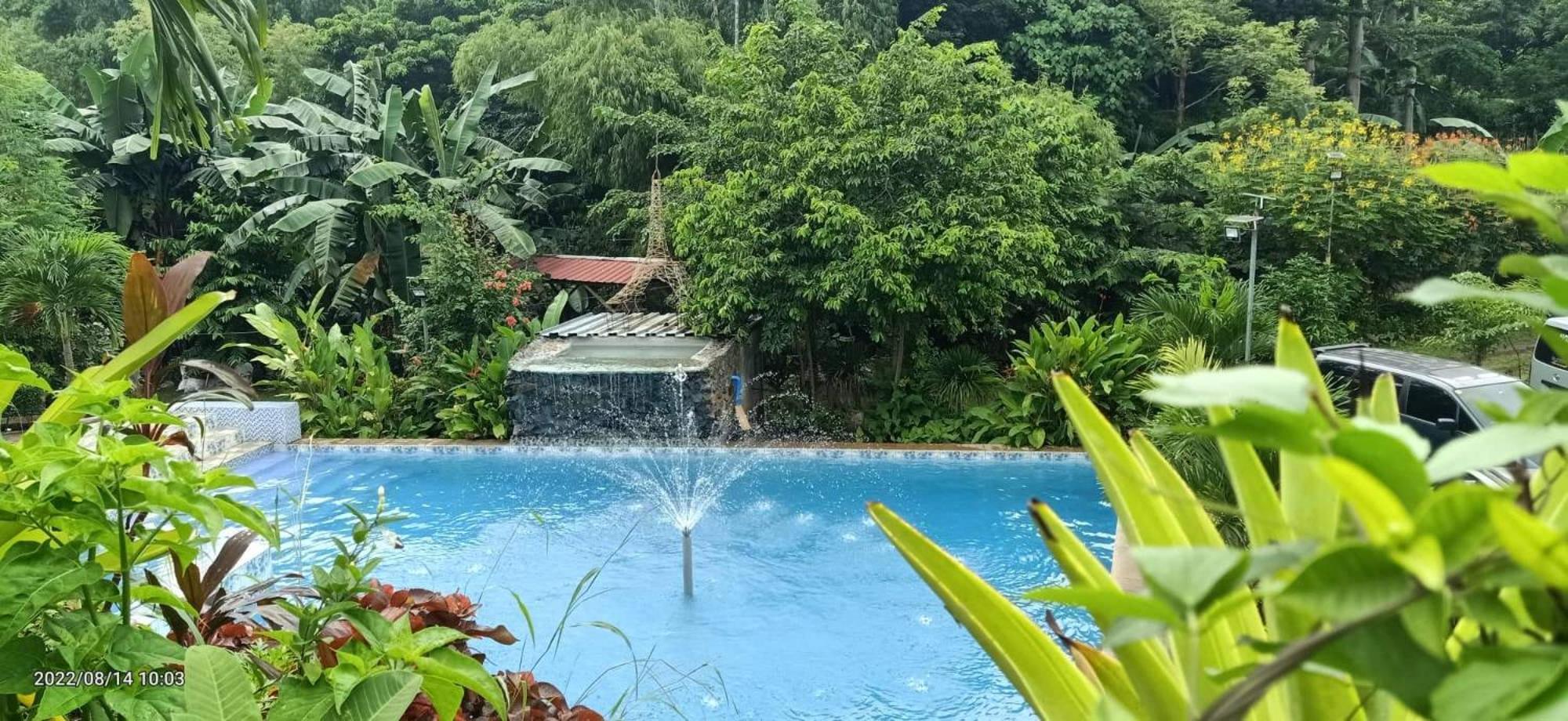 Отель Casa De Robles Tanay Rizal Экстерьер фото